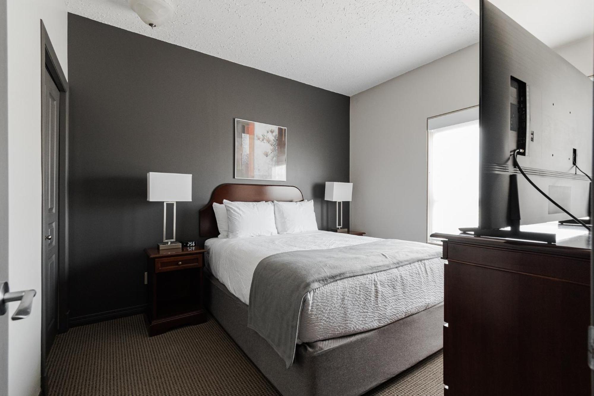 Podollan Rezidence - Fort McMurray Dış mekan fotoğraf