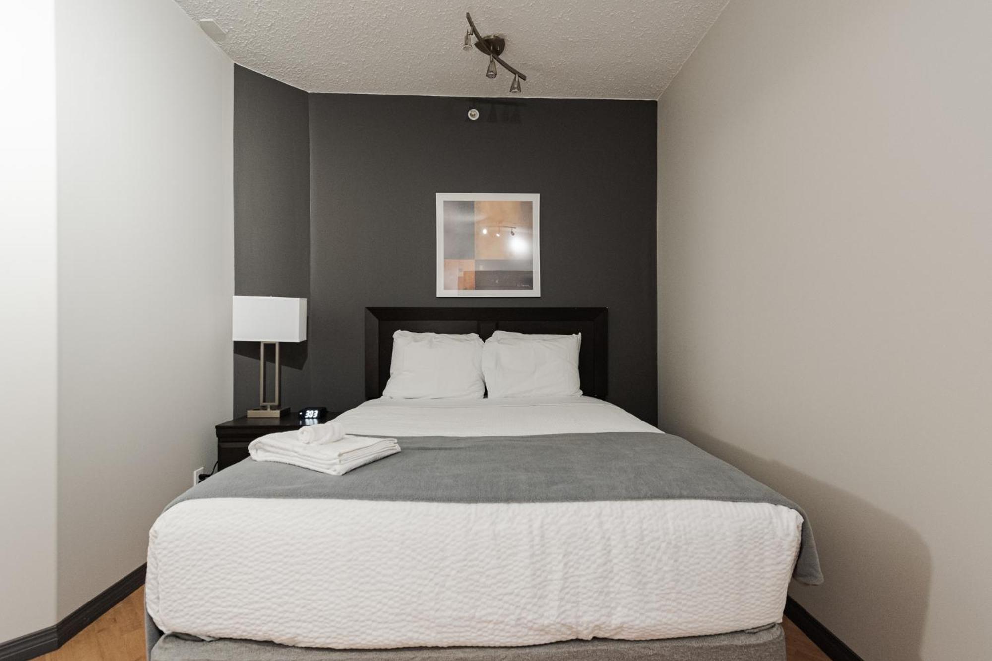 Podollan Rezidence - Fort McMurray Dış mekan fotoğraf